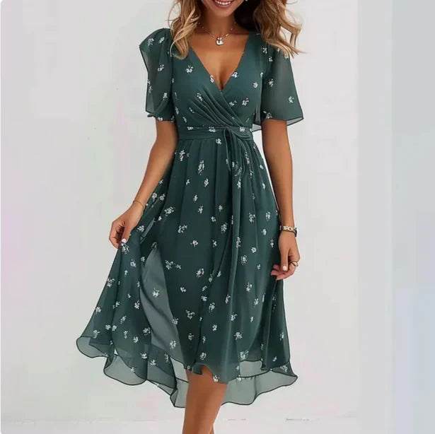 Liora_Elegante_Luchtige_Bloemenjurk_met_V-hals_en_Zwierige_PasvormTE1.webp